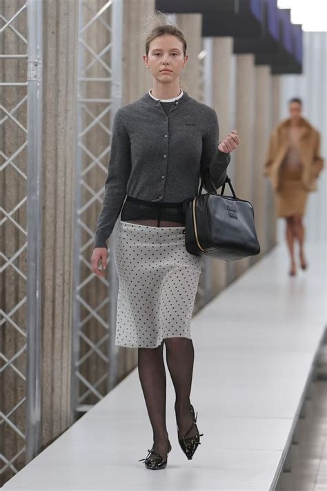 miumiu法国官网